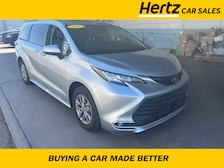 2023 Toyota Sienna XLE -
                Scottsdale, AZ