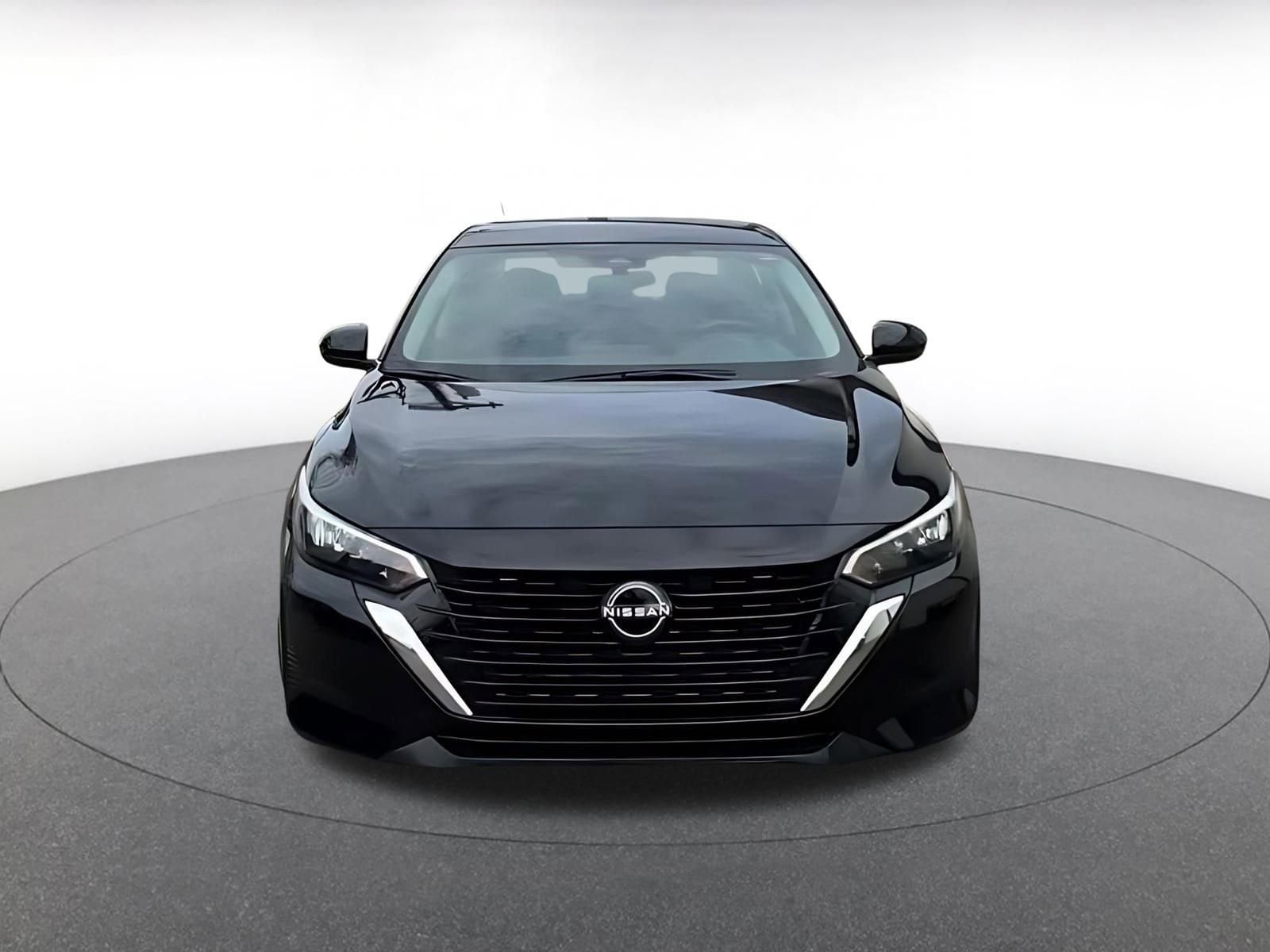 Thumbnail: 2025 Nissan Sentra - 4