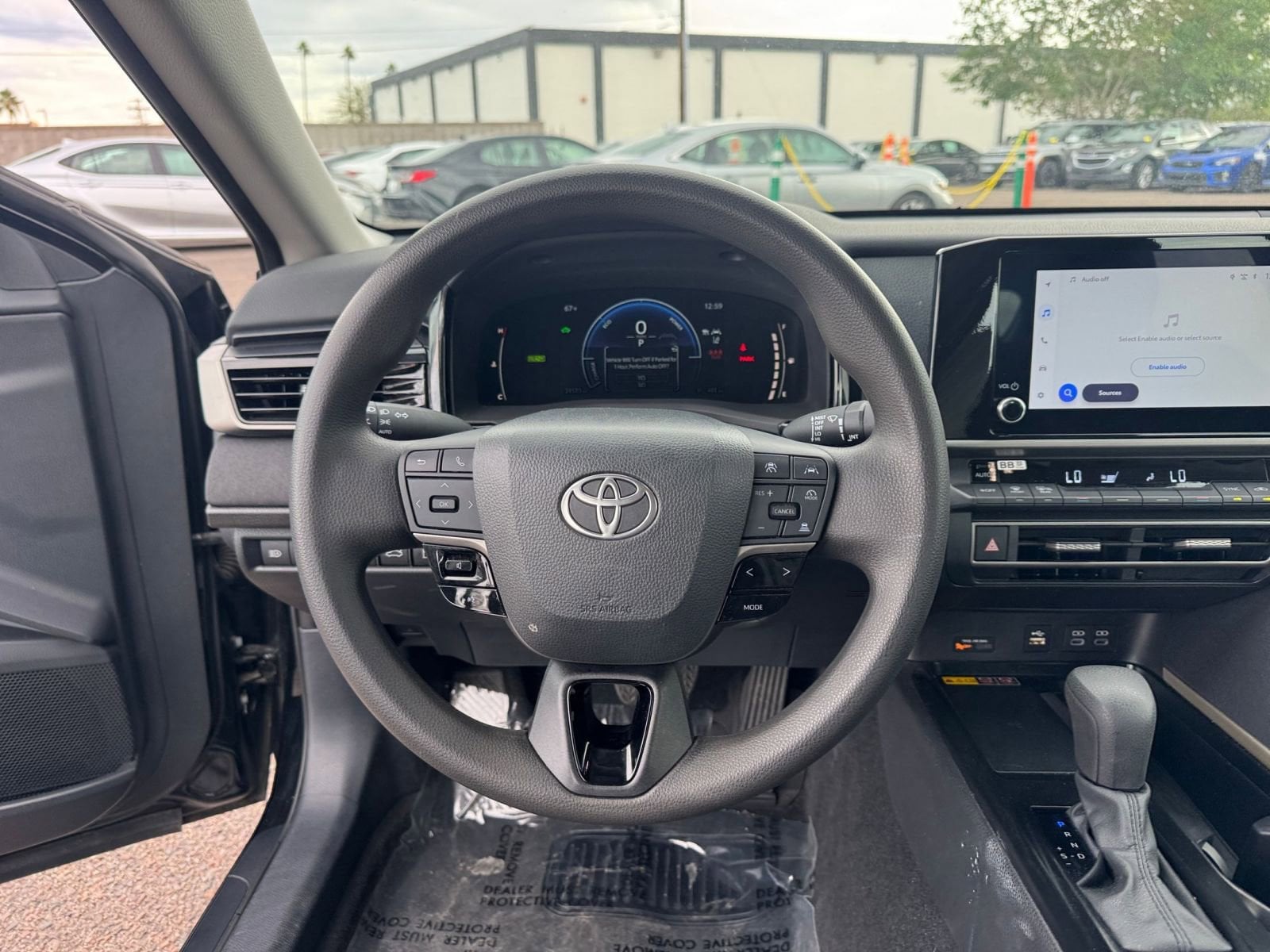 Thumbnail: 2025 Toyota Camry - 25