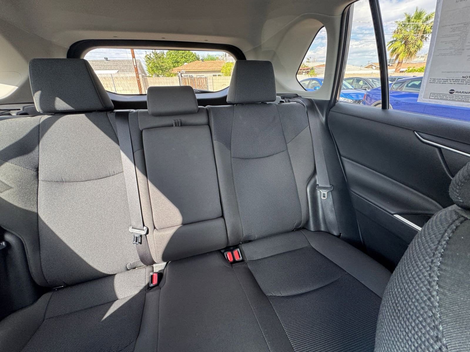 Thumbnail: 2025 Toyota RAV4 - 34