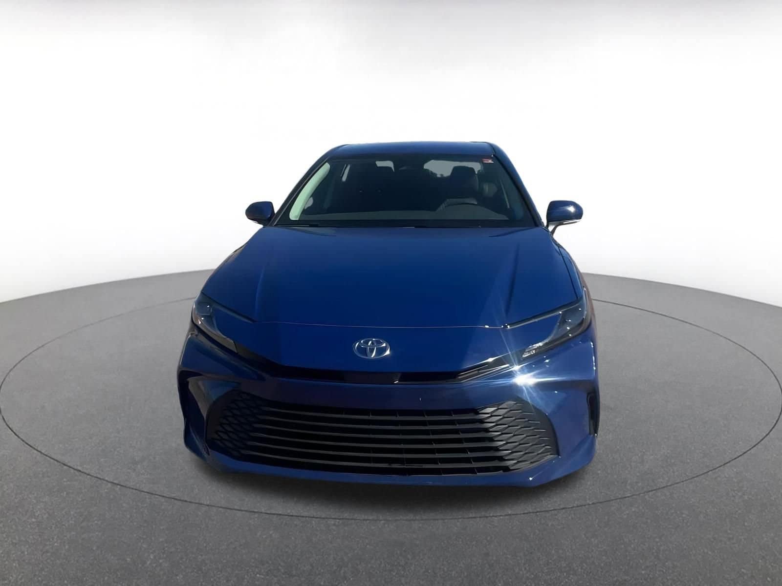 Thumbnail: 2025 Toyota Camry - 4