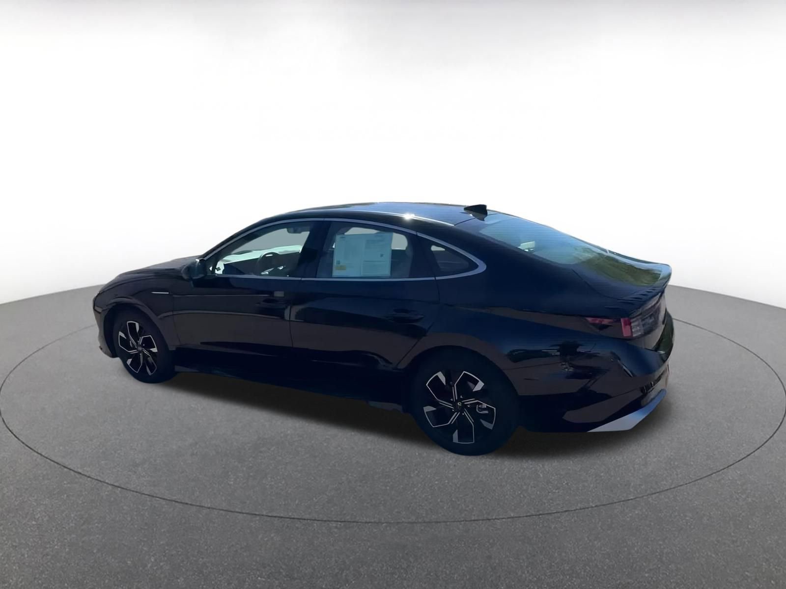 Thumbnail: 2025 Hyundai Sonata - 12