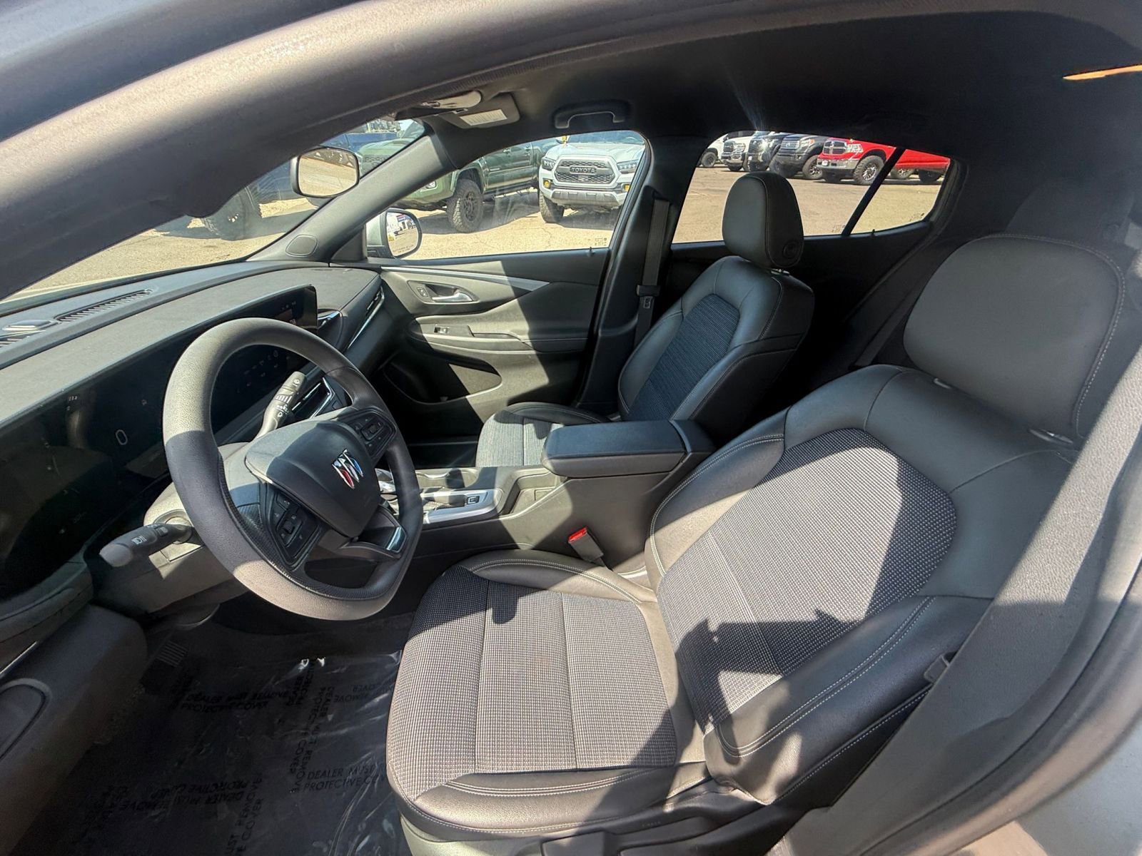 Thumbnail: 2025 Buick Envista - 27