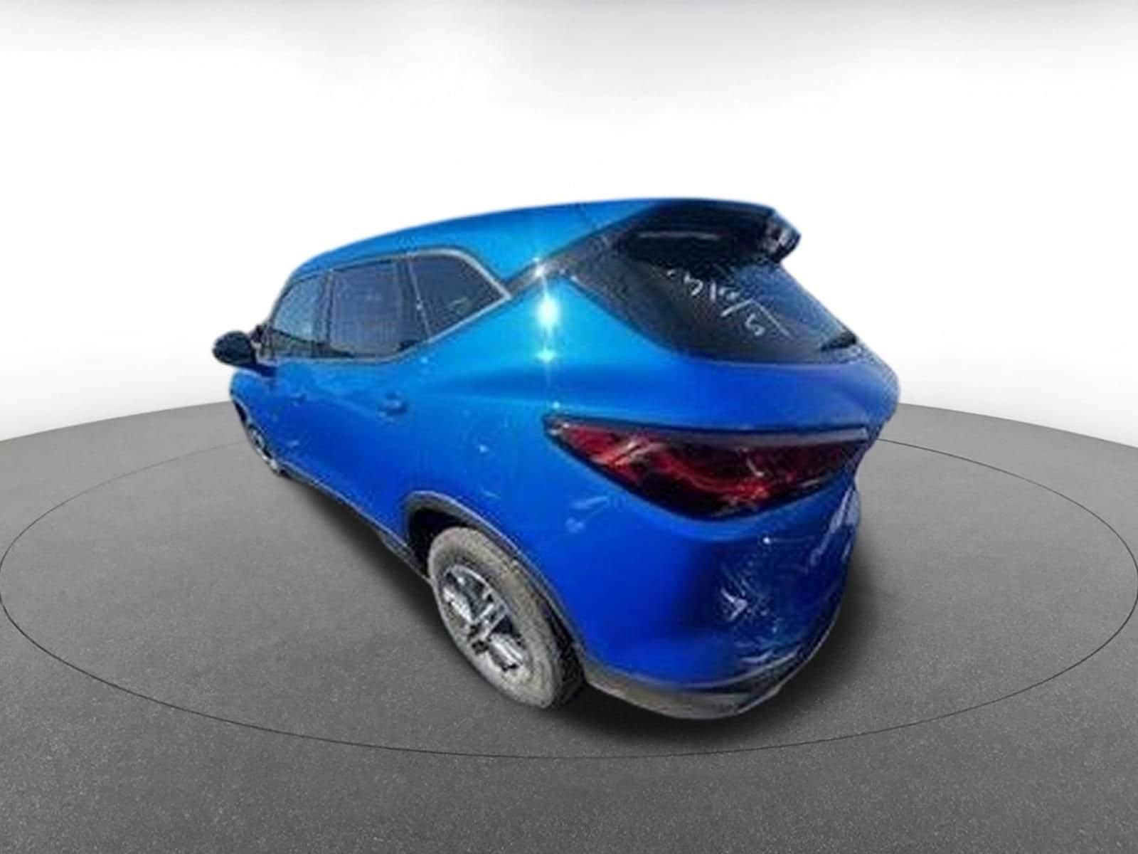 Thumbnail: 2025 Chevrolet Blazer - 4