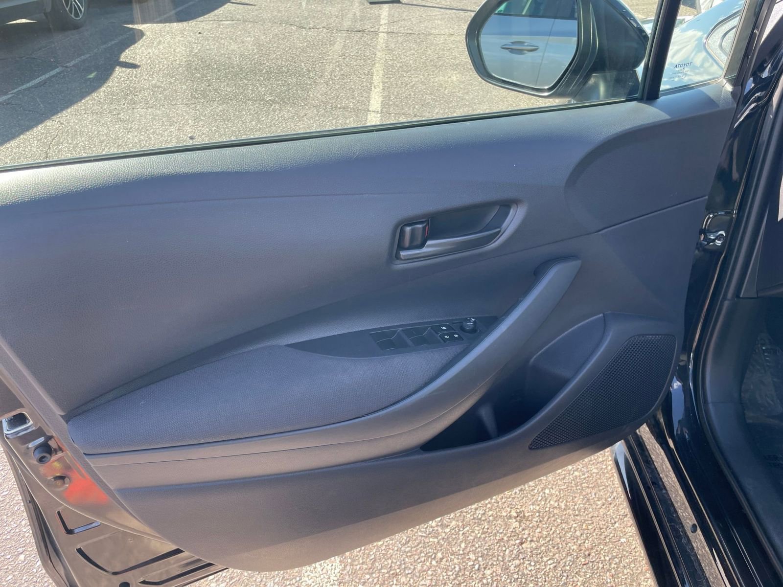 Thumbnail: 2025 Toyota Corolla - 20