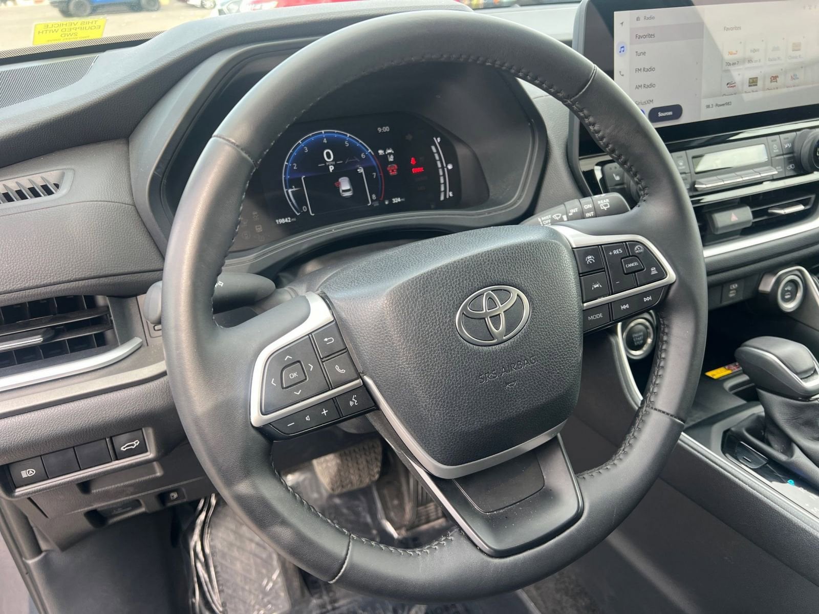 Thumbnail: 2025 Toyota Grand Highlander - 30