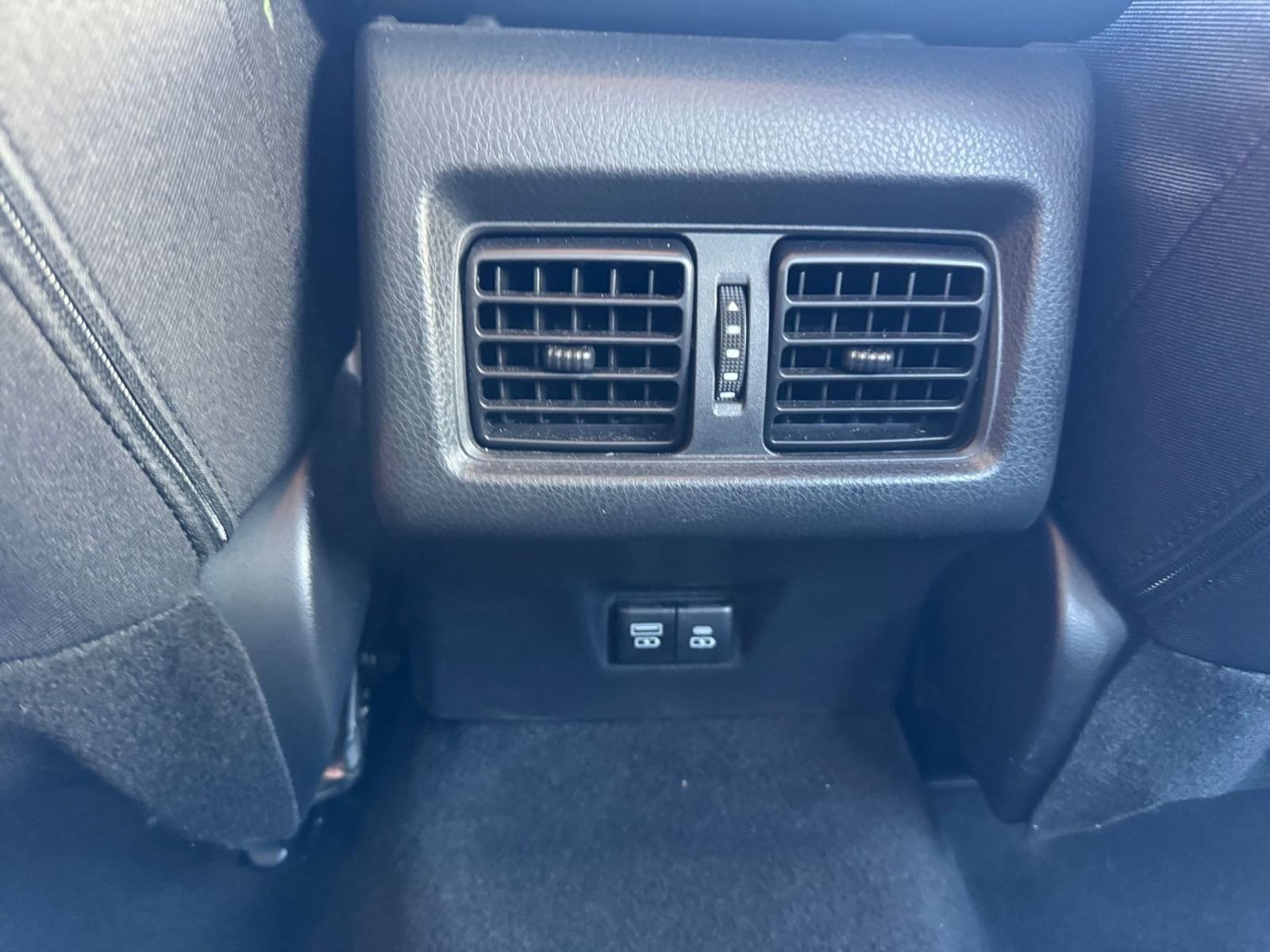 Thumbnail: 2025 Toyota Camry - 23