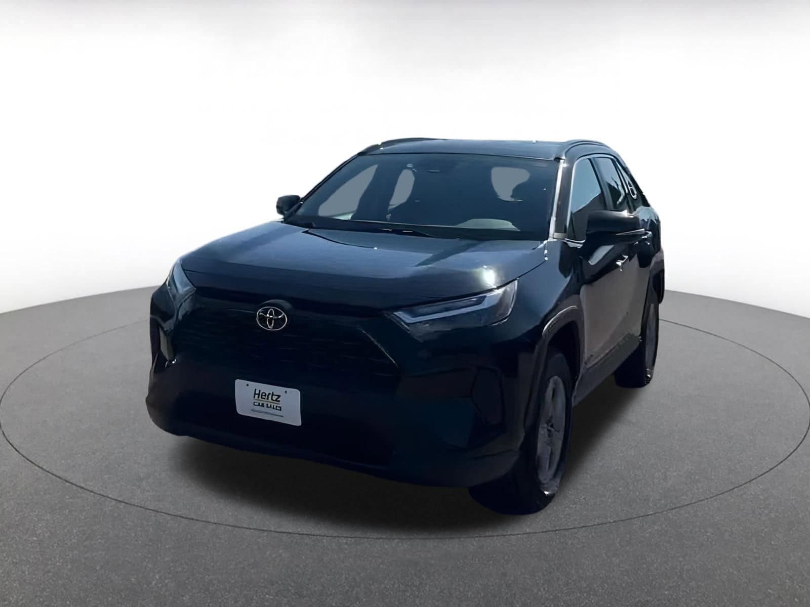 2024 Toyota RAV4 XLE 5