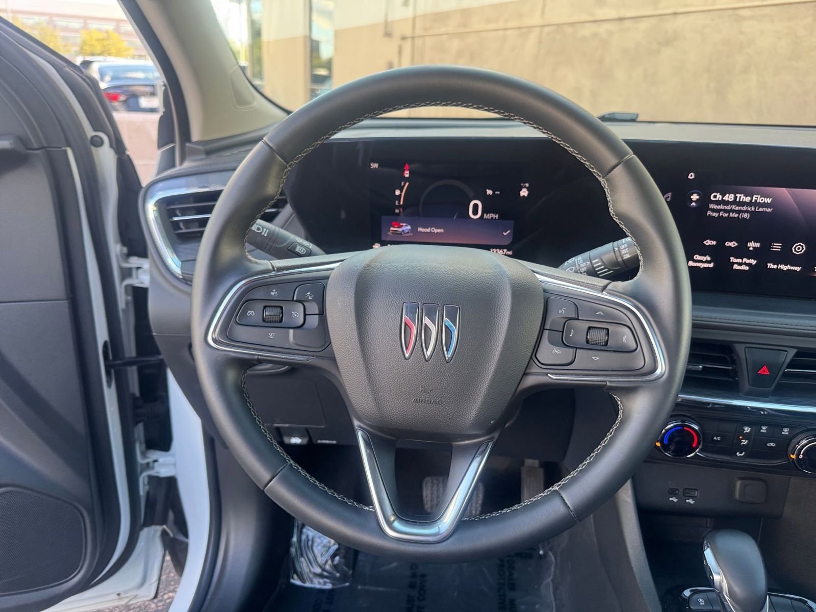 Thumbnail: 2025 Buick Encore GX - 25