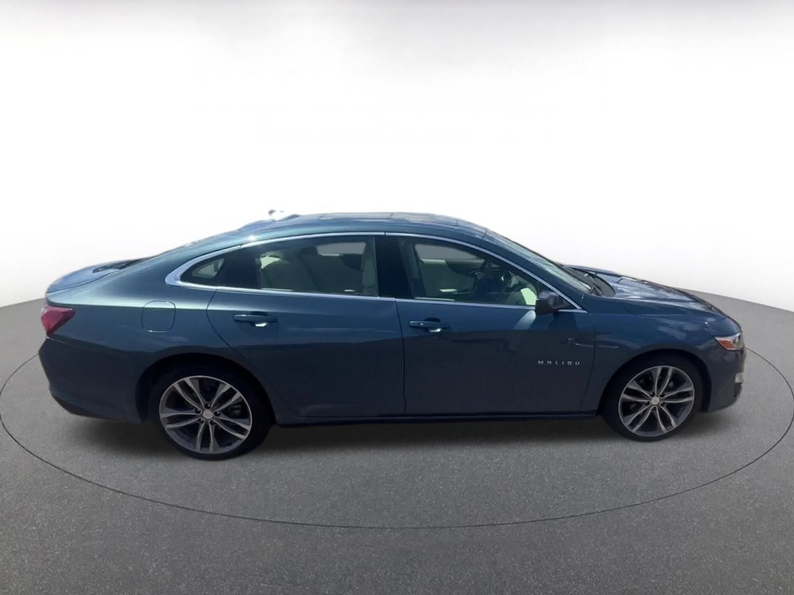 Thumbnail: 2024 Chevrolet Malibu - 16