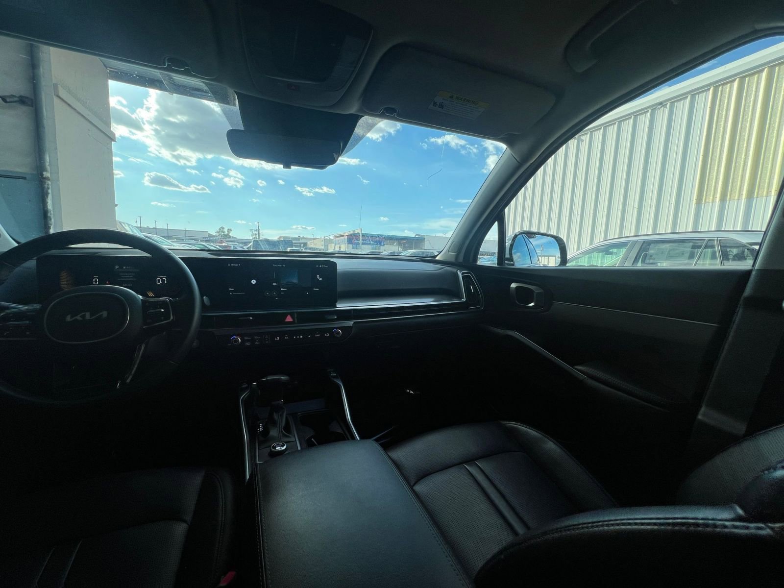 Thumbnail: 2024 Kia Sorento - 35