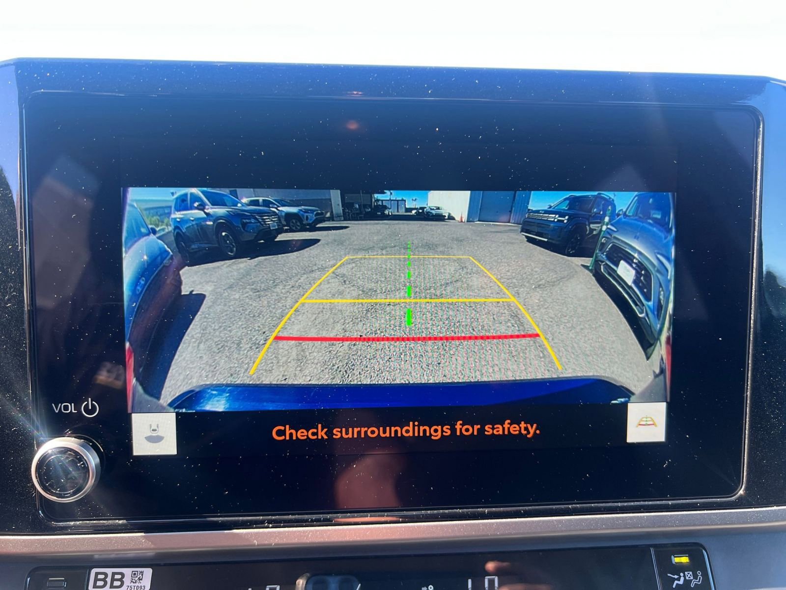 Thumbnail: 2025 Toyota Camry - 17