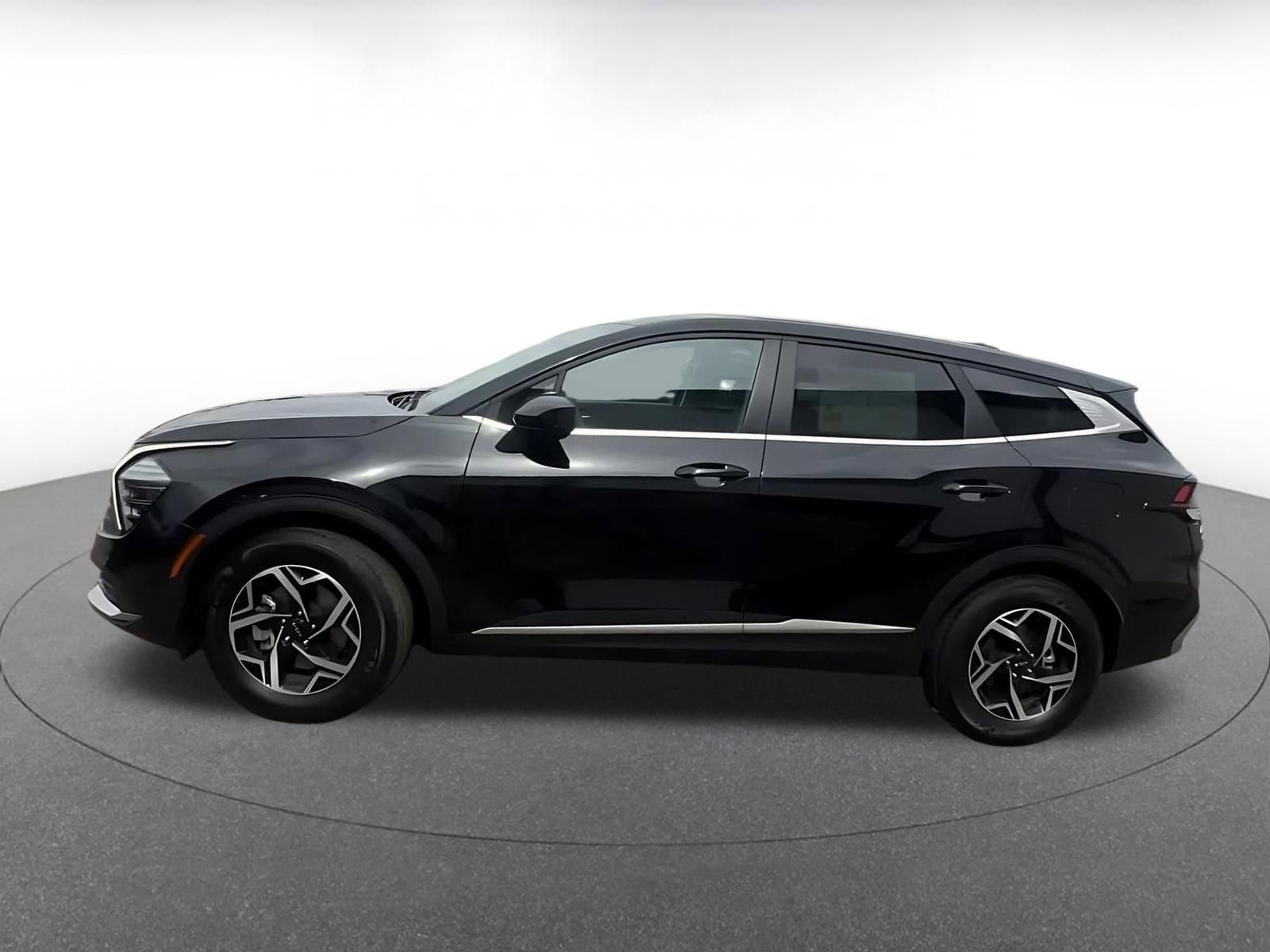 Thumbnail: 2025 Kia Sportage - 9