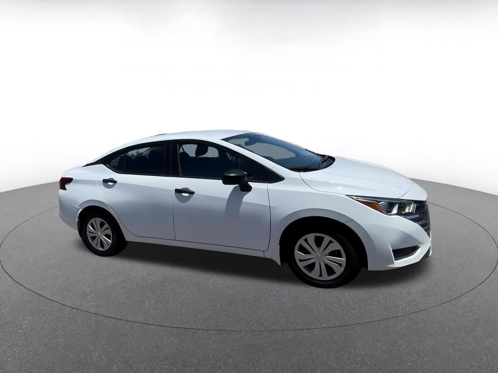 2024 Nissan Versa S 2