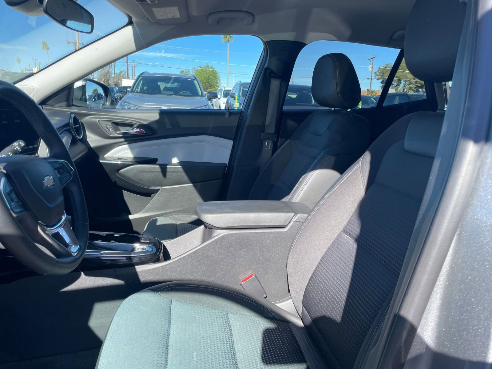 Thumbnail: 2025 Chevrolet Trax - 35