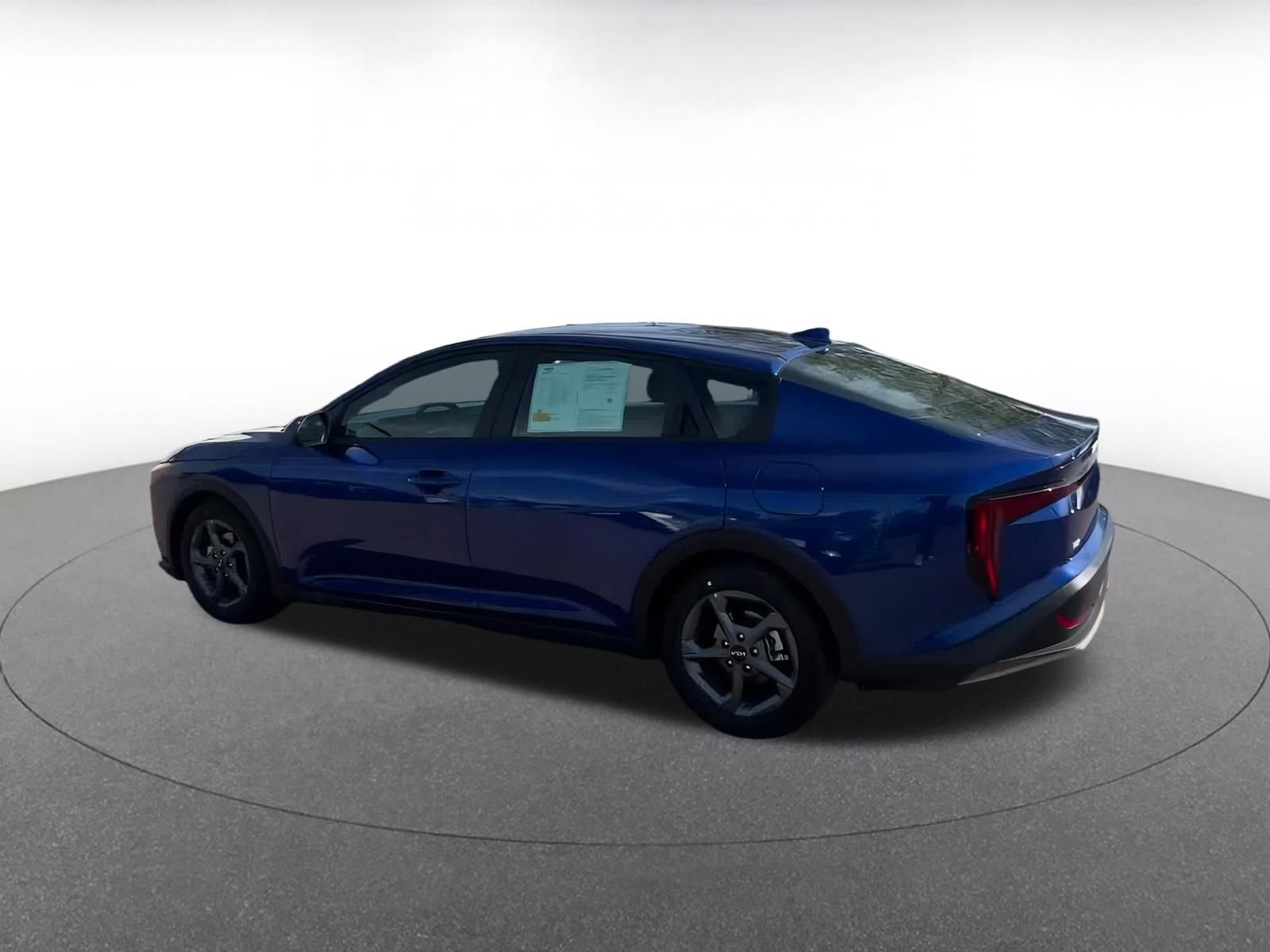 Thumbnail: 2025 Kia K4 - 10