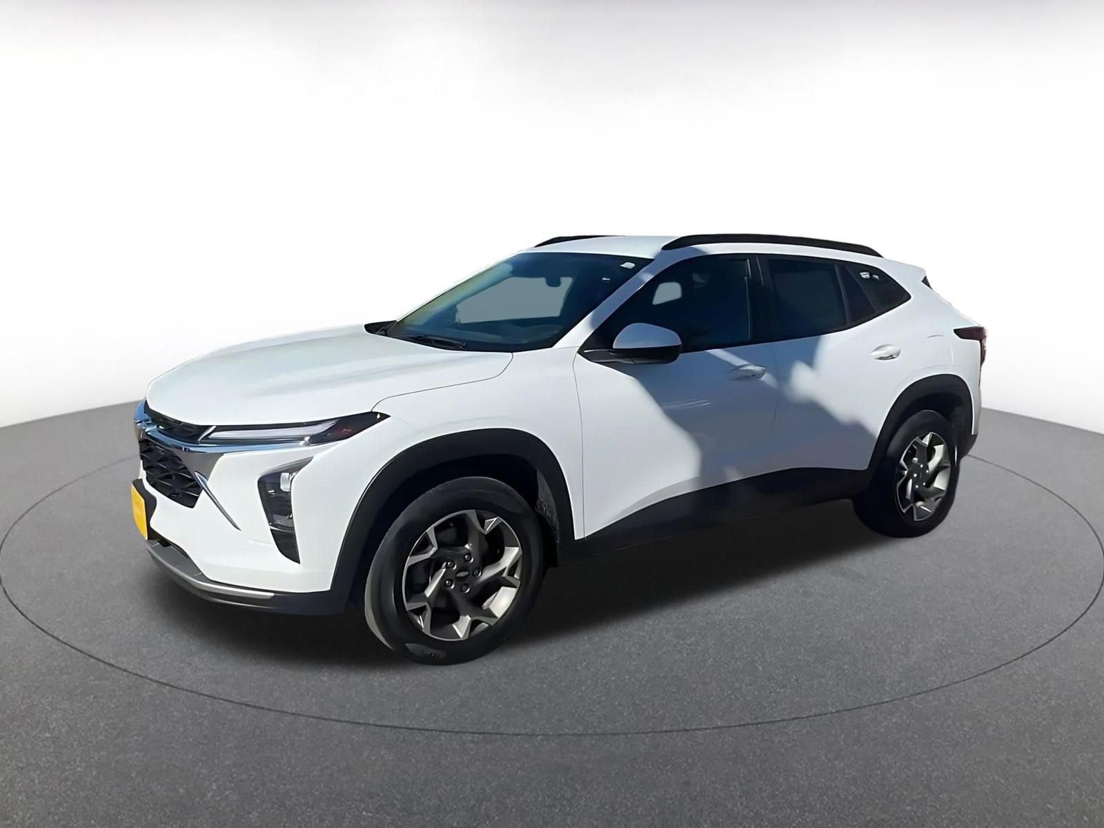 Thumbnail: 2025 Chevrolet Trax - 8