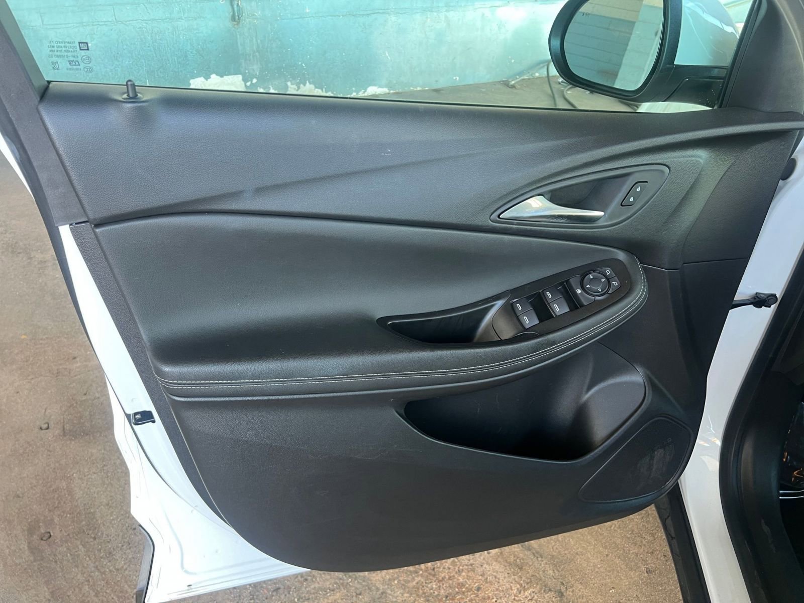 Thumbnail: 2025 Buick Encore GX - 18