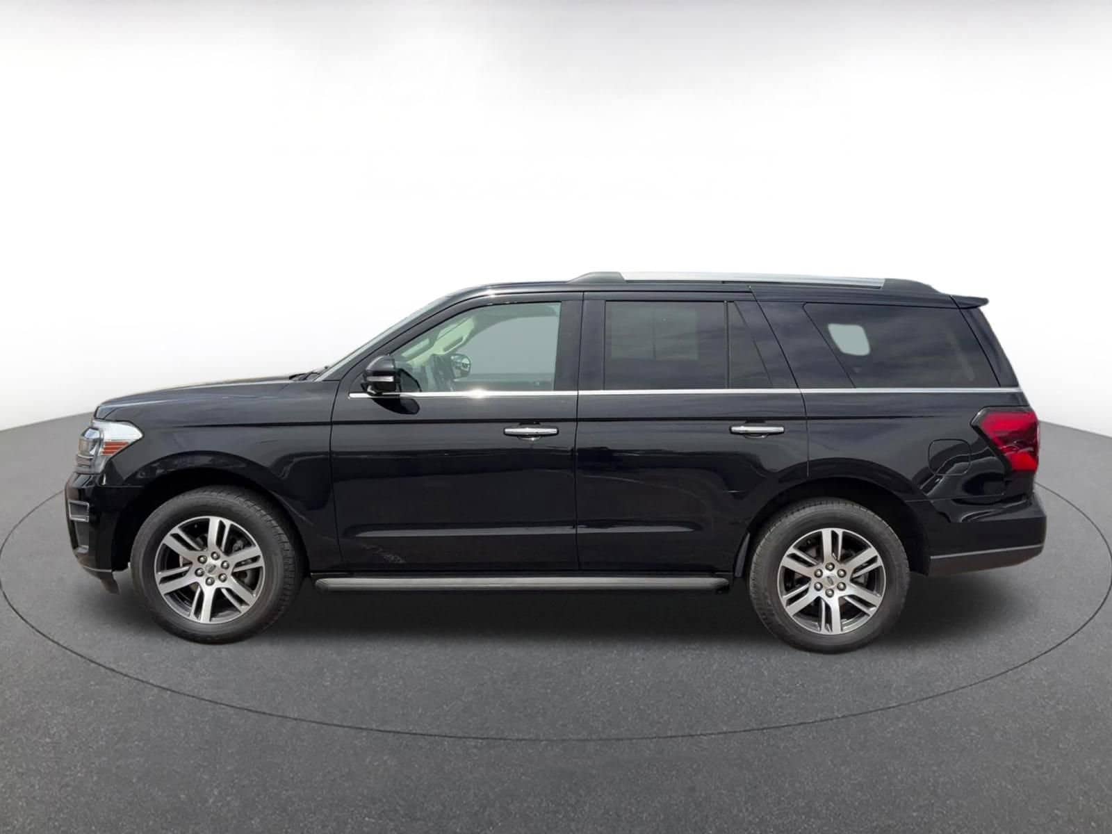 Thumbnail: 2024 Ford Expedition - 9