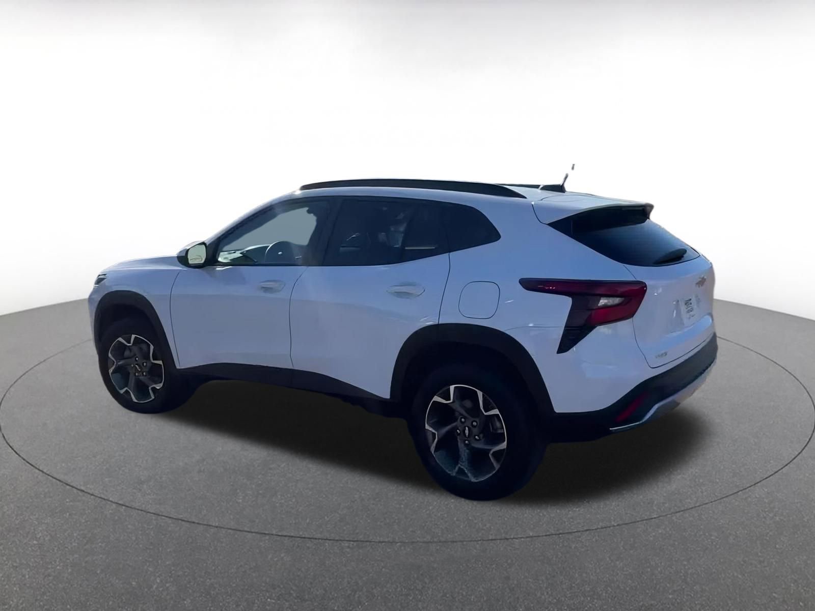 Thumbnail: 2025 Chevrolet Trax - 10