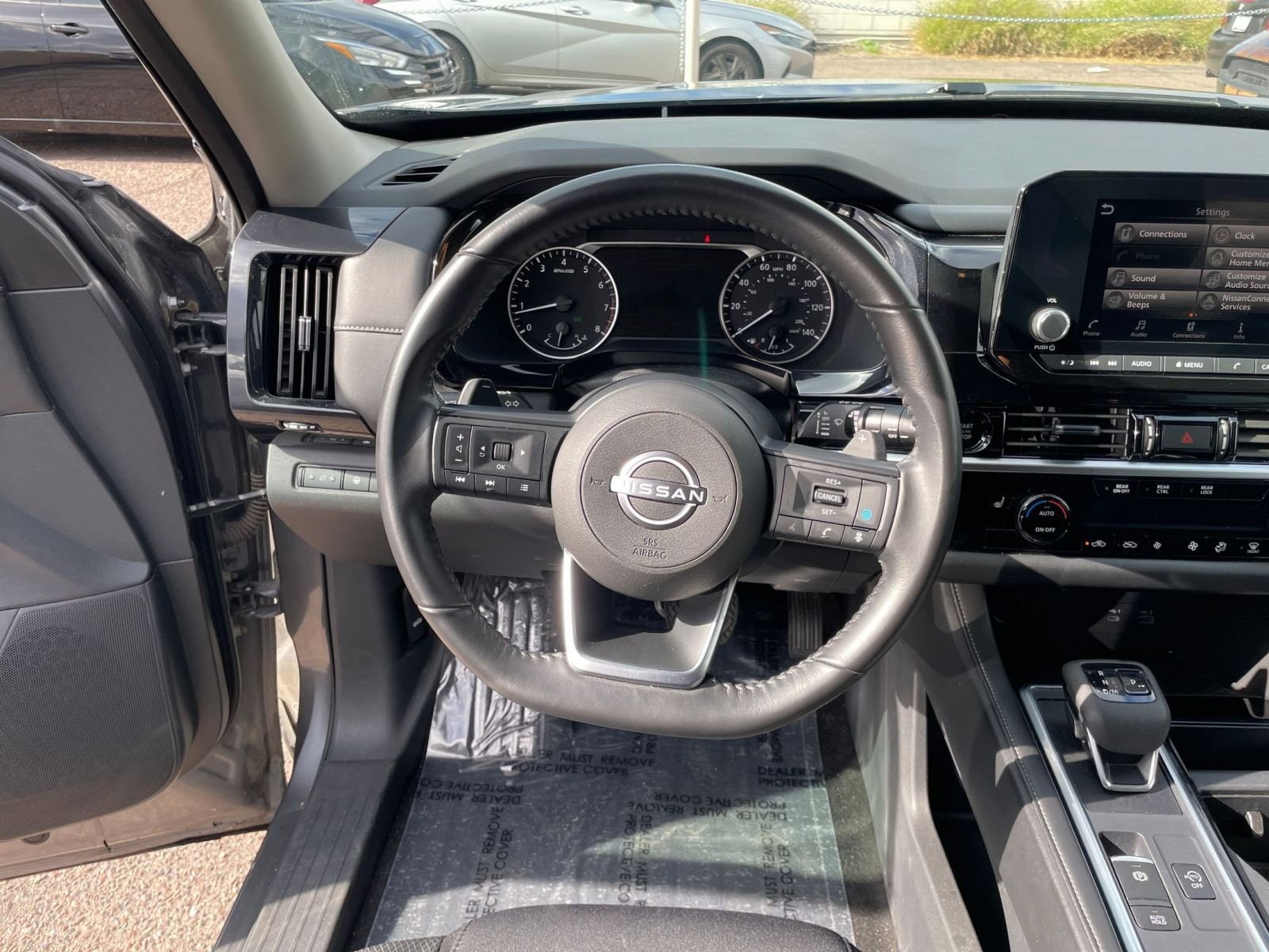 Thumbnail: 2025 Nissan Pathfinder - 30