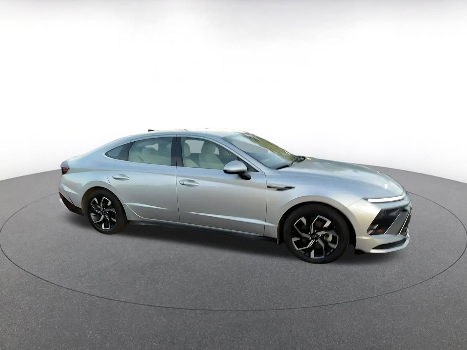 Thumbnail: 2025 Hyundai Sonata - 2