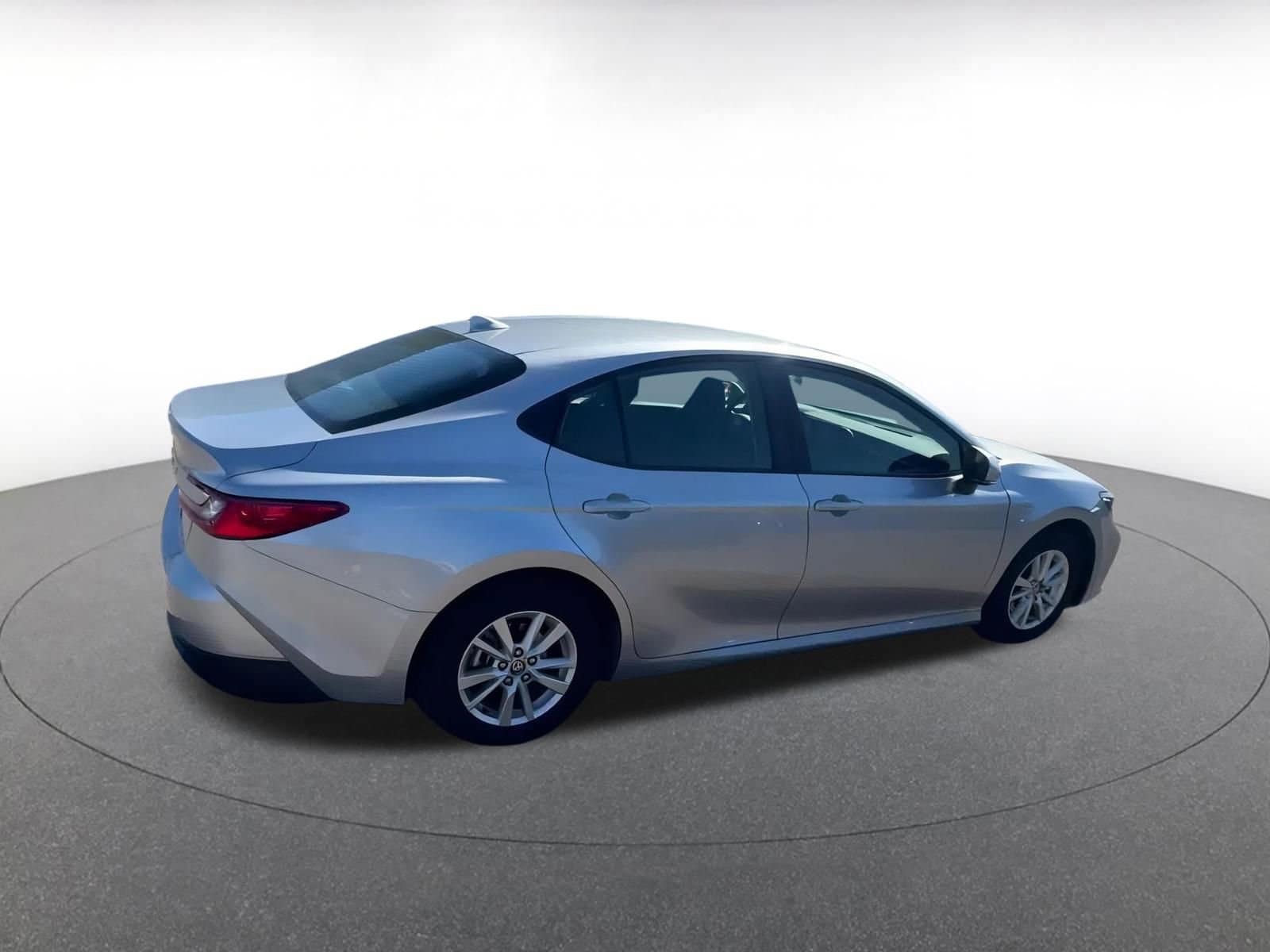 Thumbnail: 2025 Toyota Camry - 15