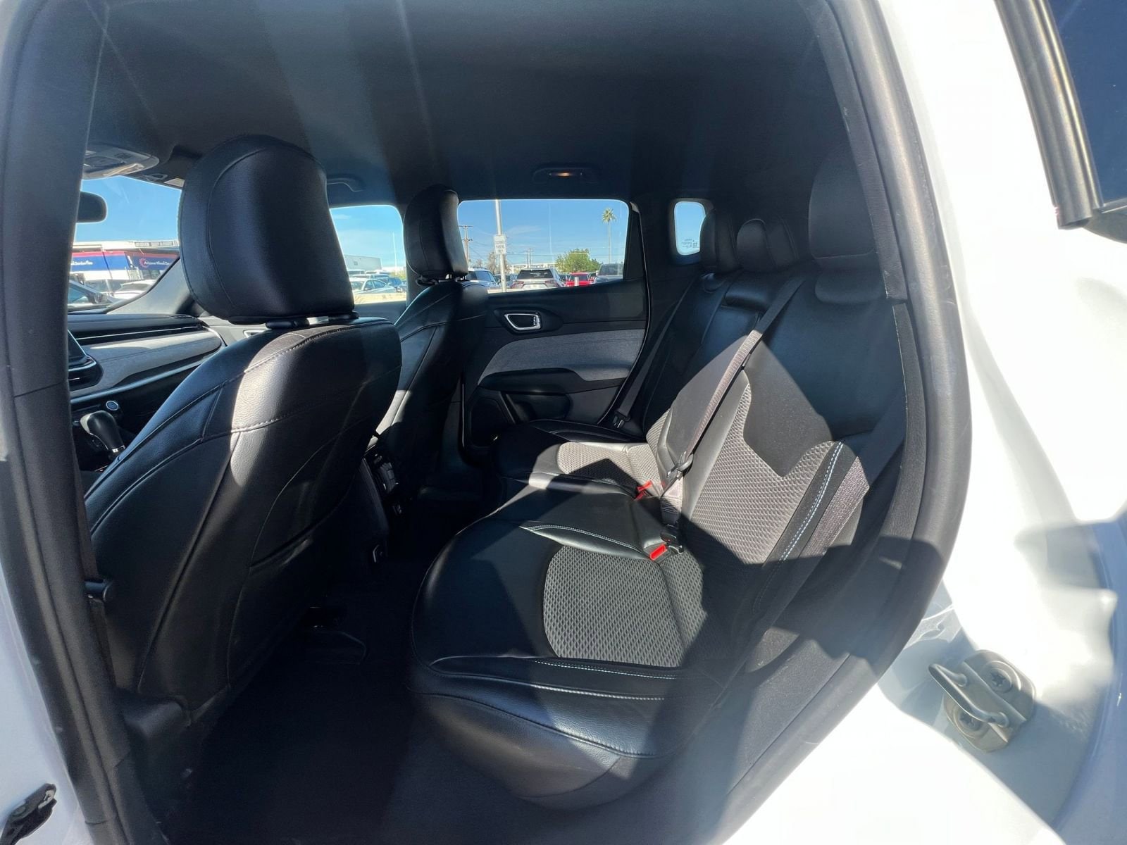 Thumbnail: 2023 Jeep Compass - 25