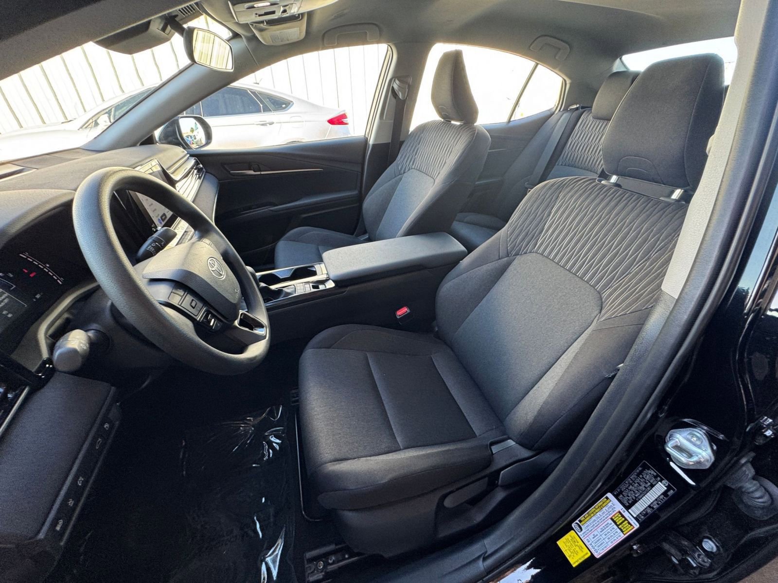 Thumbnail: 2025 Toyota Camry - 35