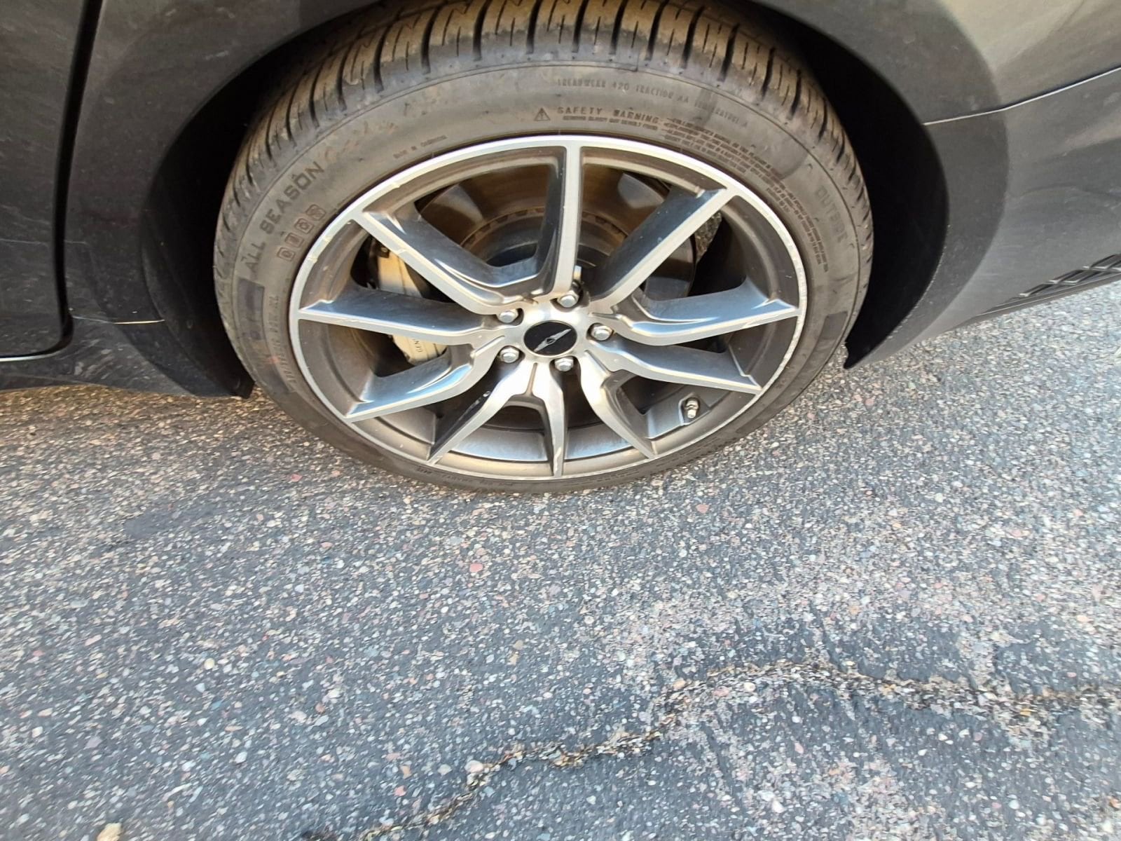 Thumbnail: 2025 Genesis G70 - 12