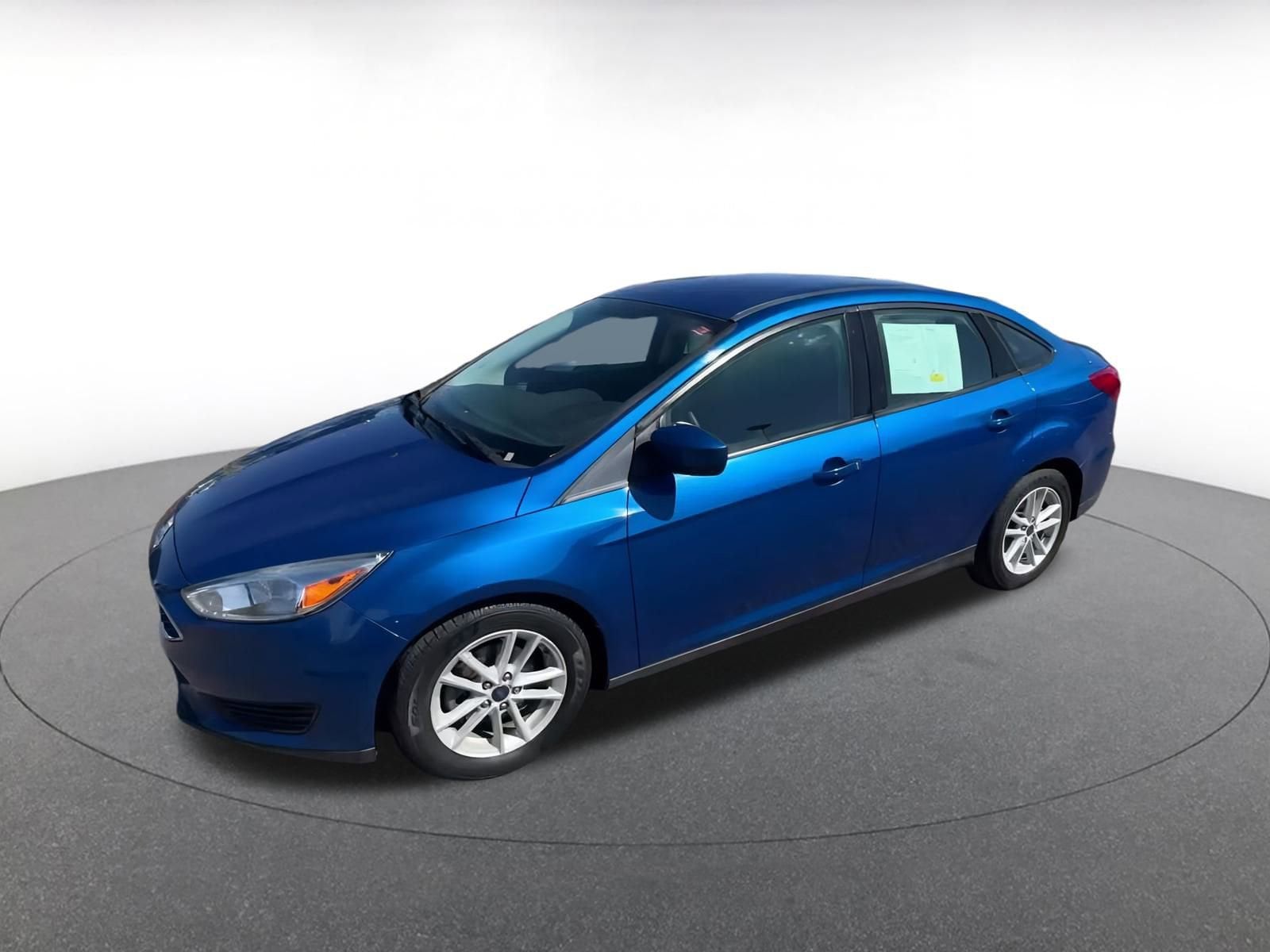 Thumbnail: 2018 Ford Focus - 8