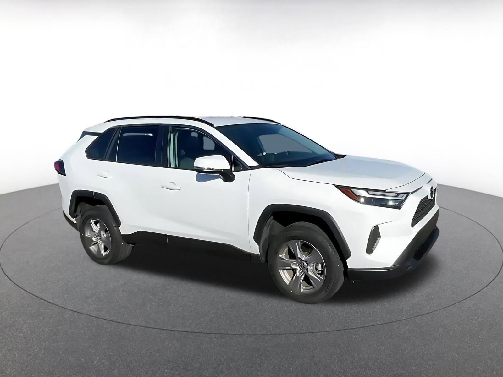 Thumbnail: 2025 Toyota RAV4 - 2