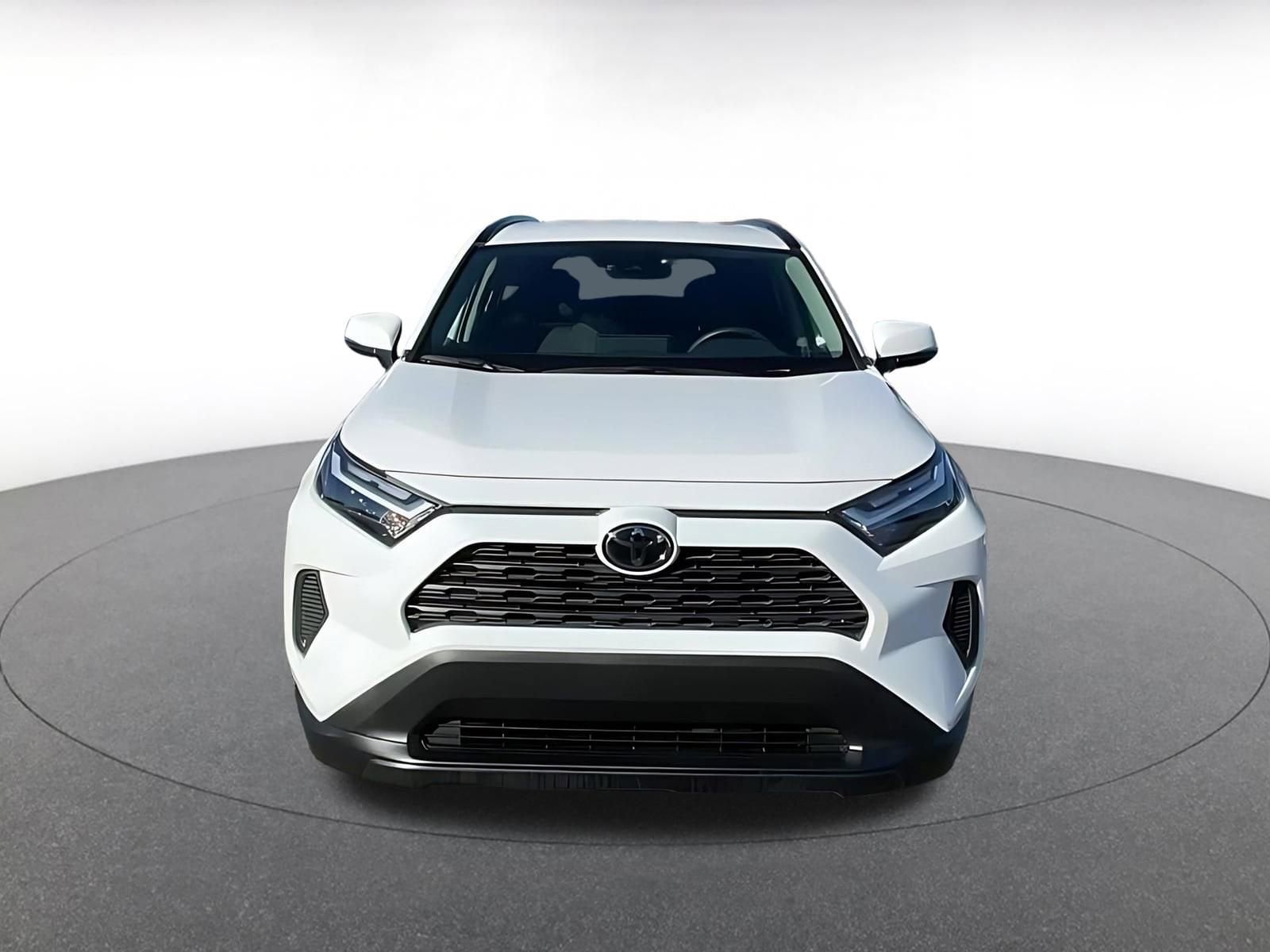 Thumbnail: 2025 Toyota RAV4 - 4