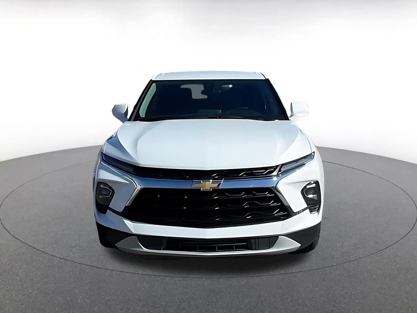 Thumbnail: 2025 Chevrolet Blazer - 4