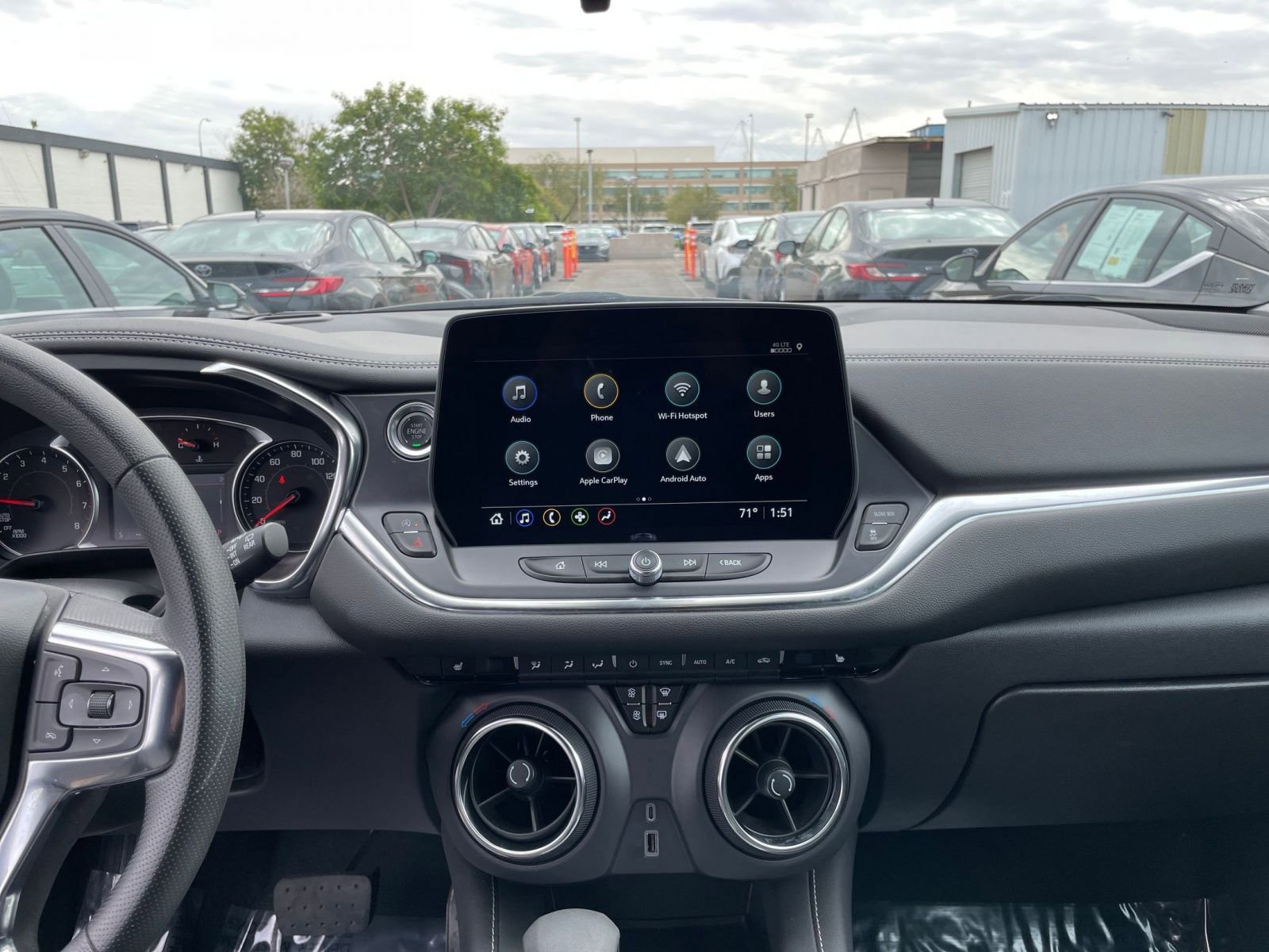 Thumbnail: 2025 Chevrolet Blazer - 17