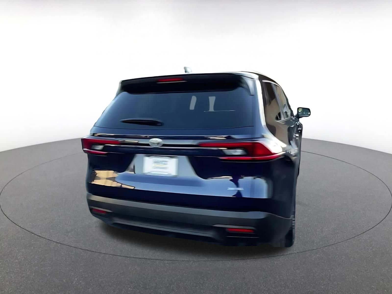 Thumbnail: 2025 Toyota Grand Highlander - 14