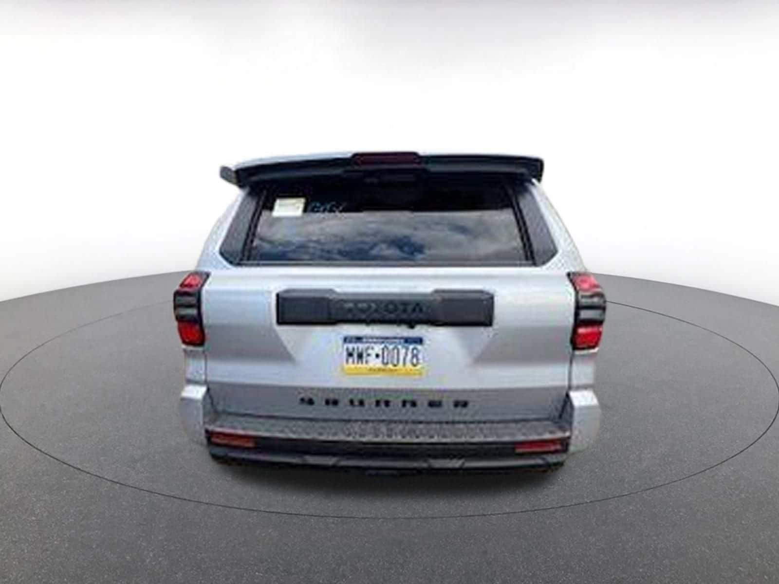 Thumbnail: 2025 Toyota 4Runner - 8