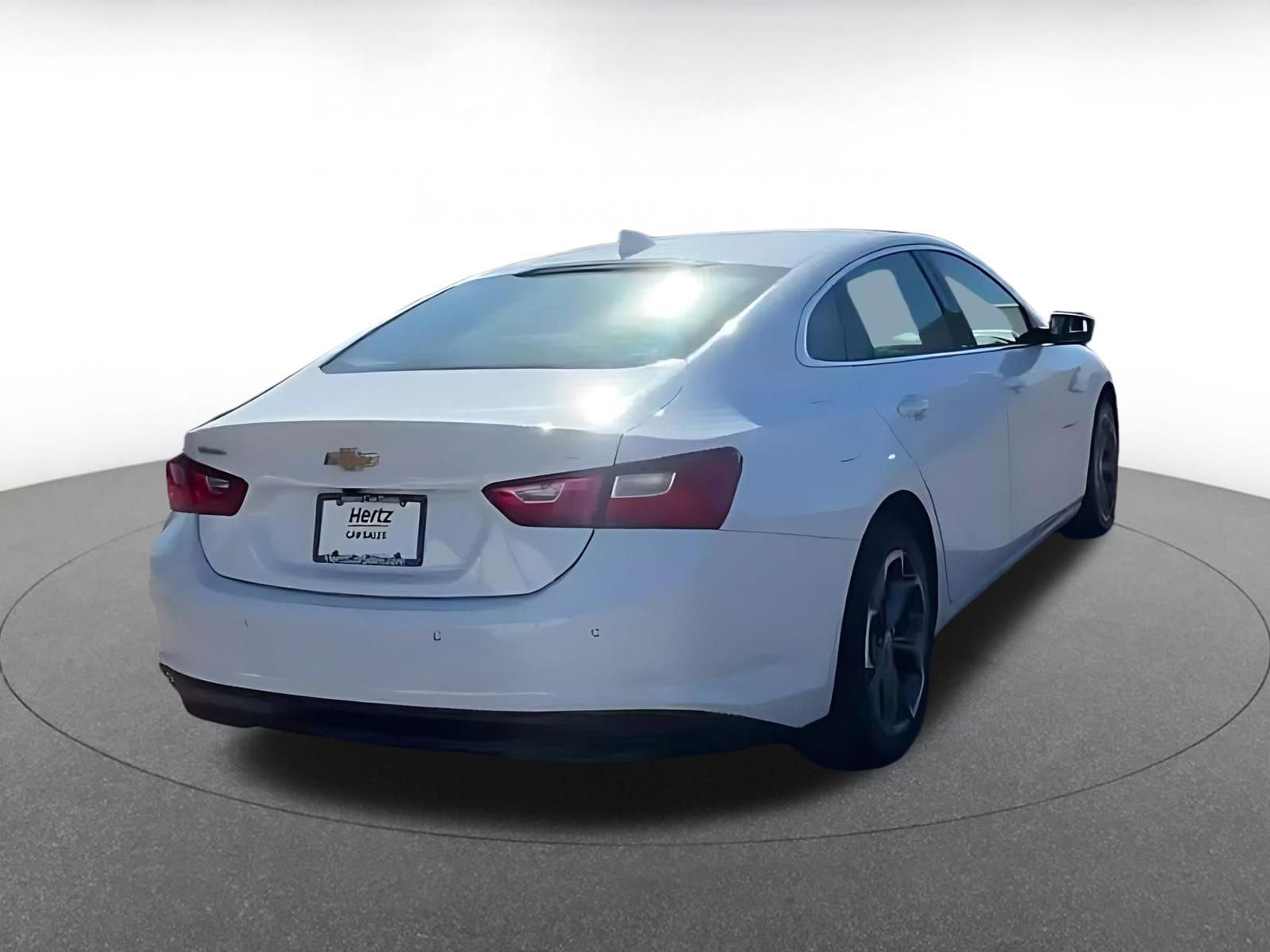 Thumbnail: 2024 Chevrolet Malibu - 7