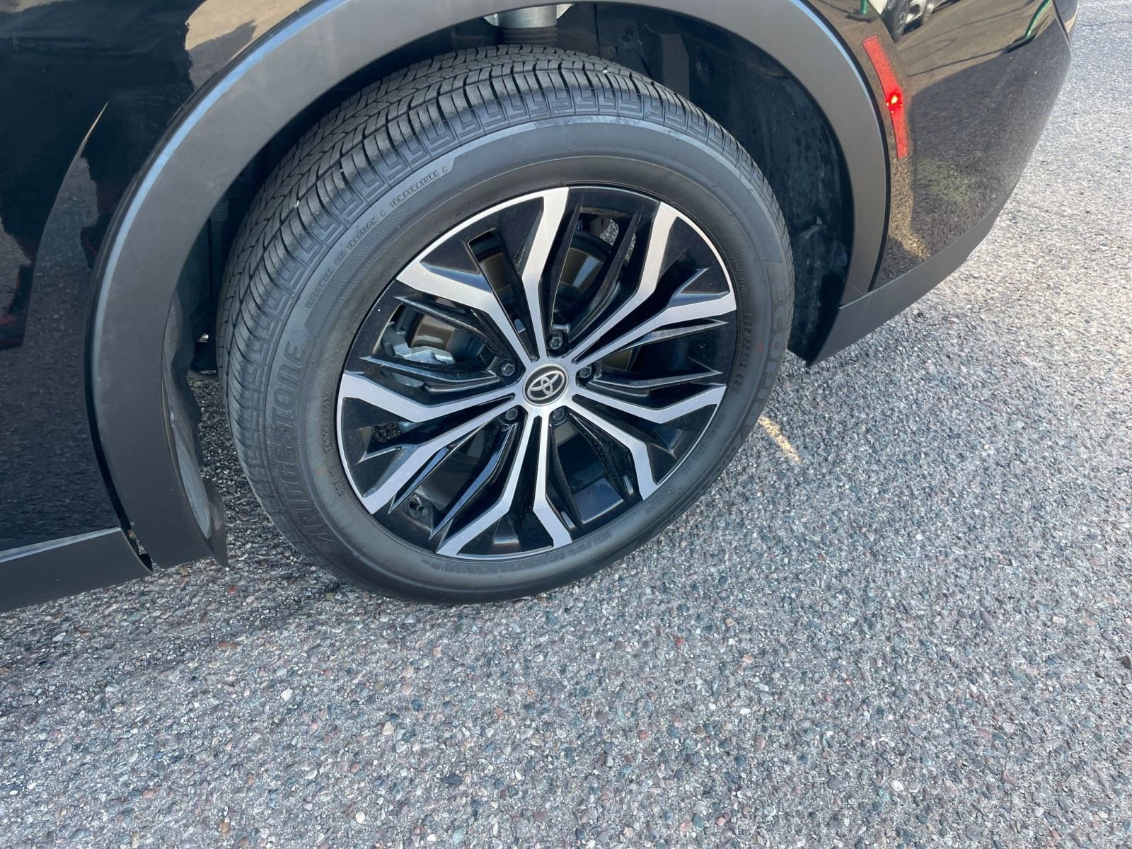 Thumbnail: 2025 Toyota Crown - 30