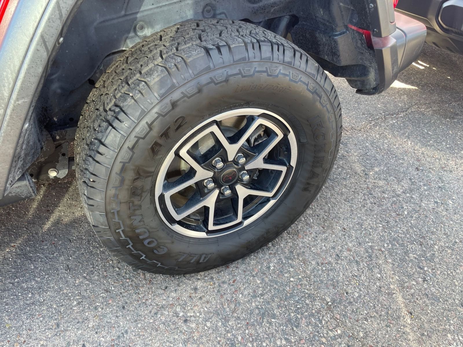 Thumbnail: 2025 Jeep Wrangler - 30