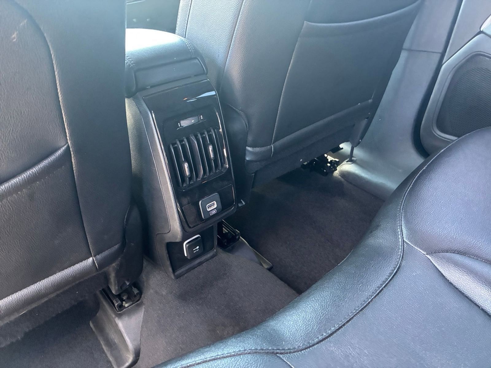 Thumbnail: 2025 Jeep Compass - 23