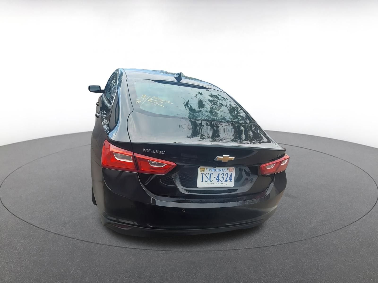 Thumbnail: 2023 Chevrolet Malibu - 6
