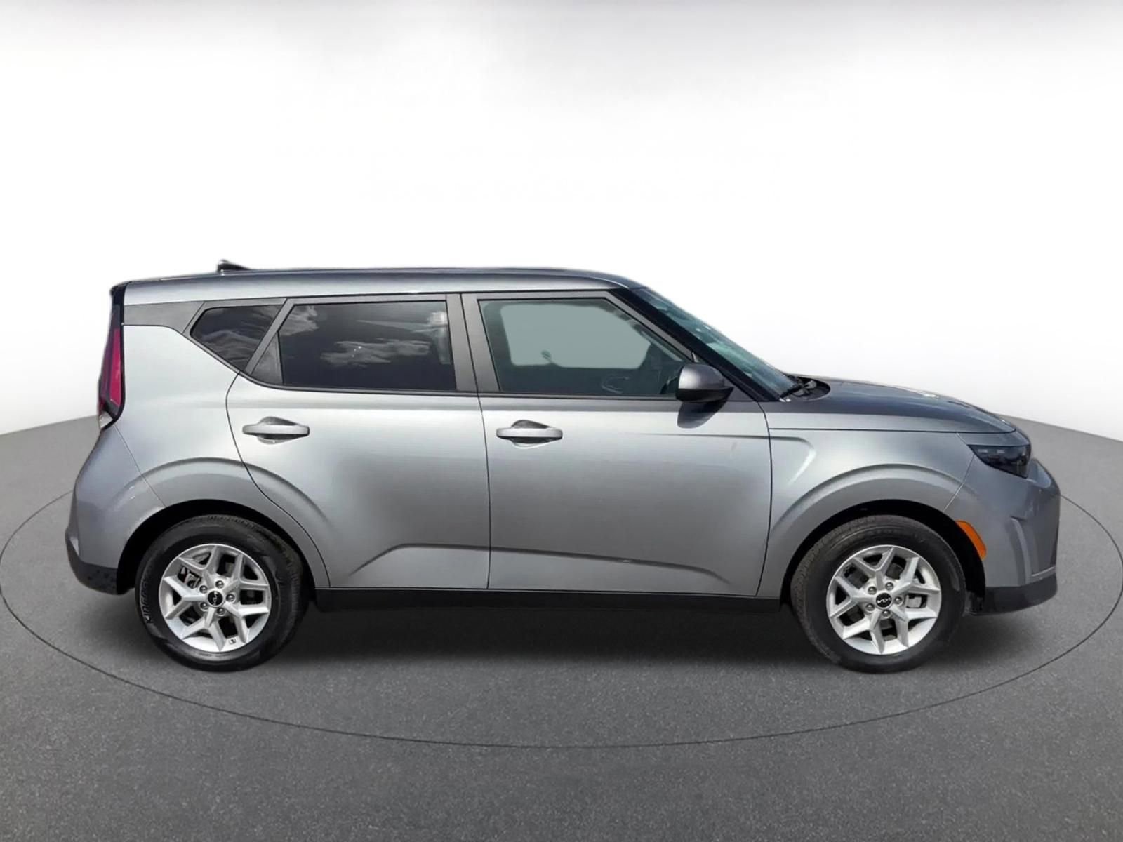 Thumbnail: 2025 Kia Soul - 16