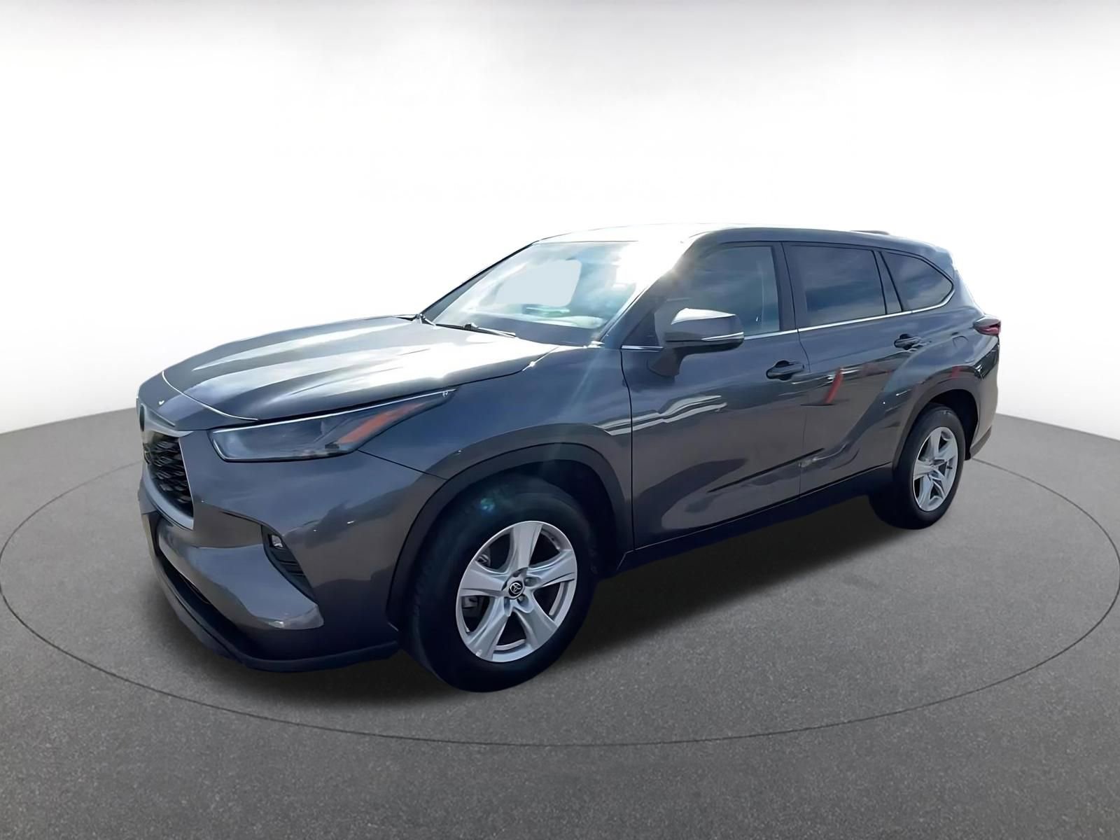 Thumbnail: 2025 Toyota Highlander - 8