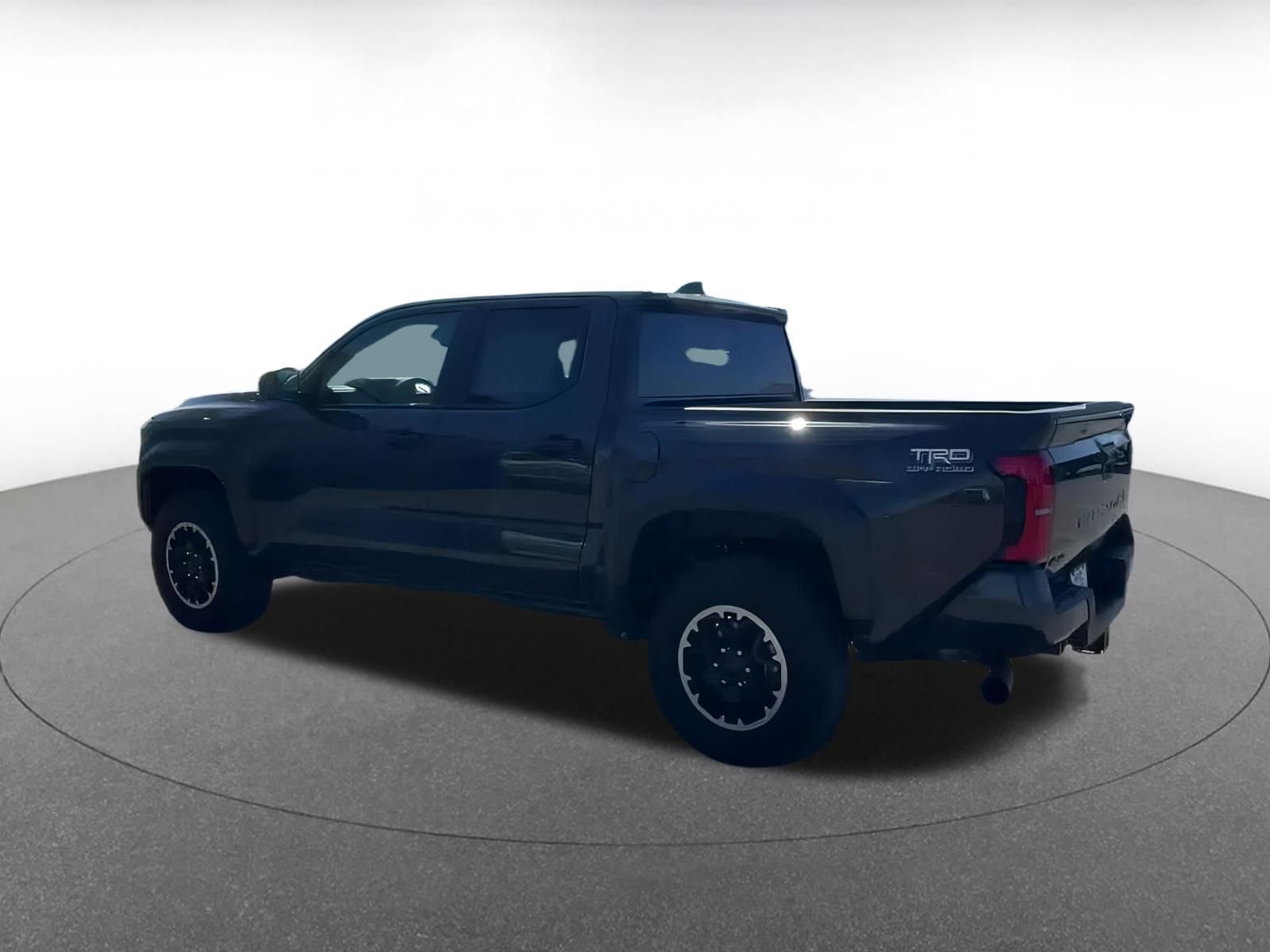 Thumbnail: 2025 Toyota Tacoma - 10
