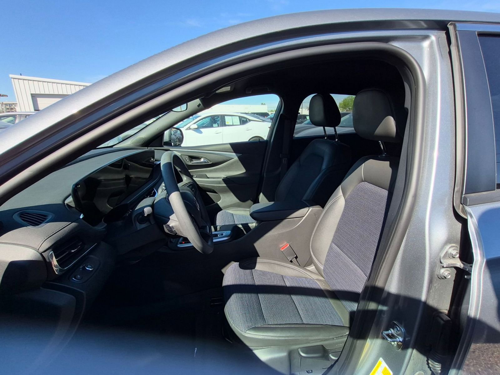 Thumbnail: 2025 Buick Envista - 8