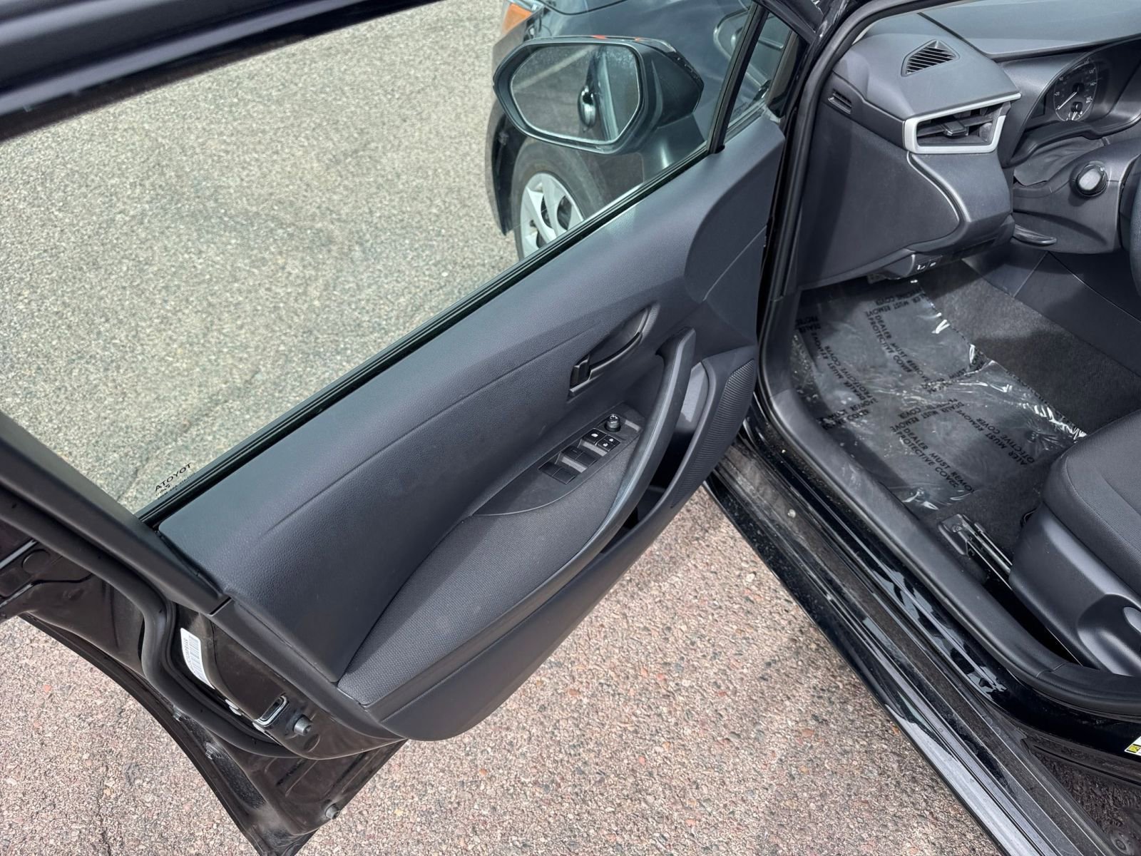 Thumbnail: 2025 Toyota Corolla - 20