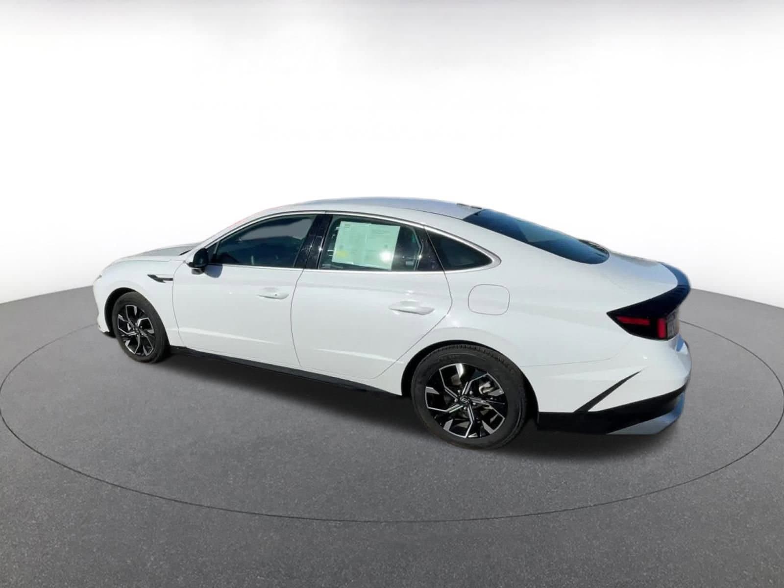 Thumbnail: 2025 Hyundai Sonata - 11