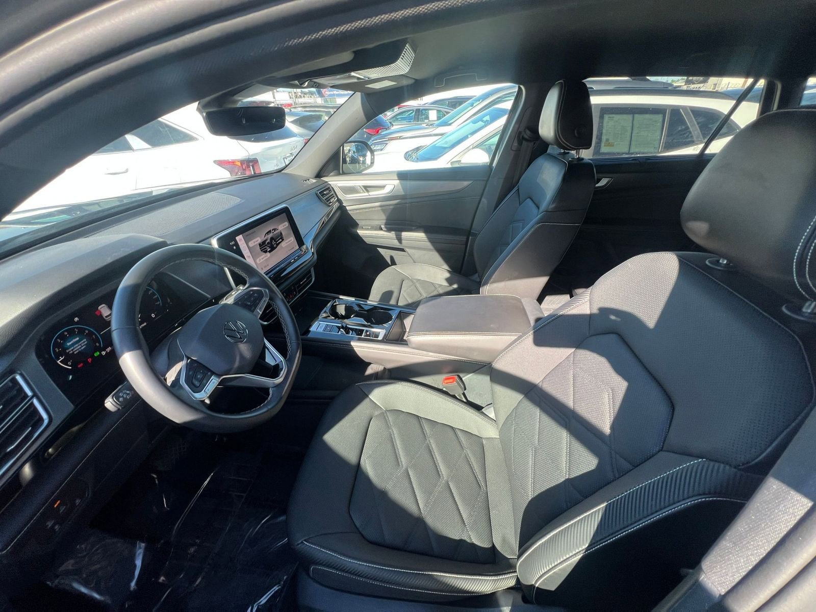 Thumbnail: 2025 Volkswagen Atlas - 27