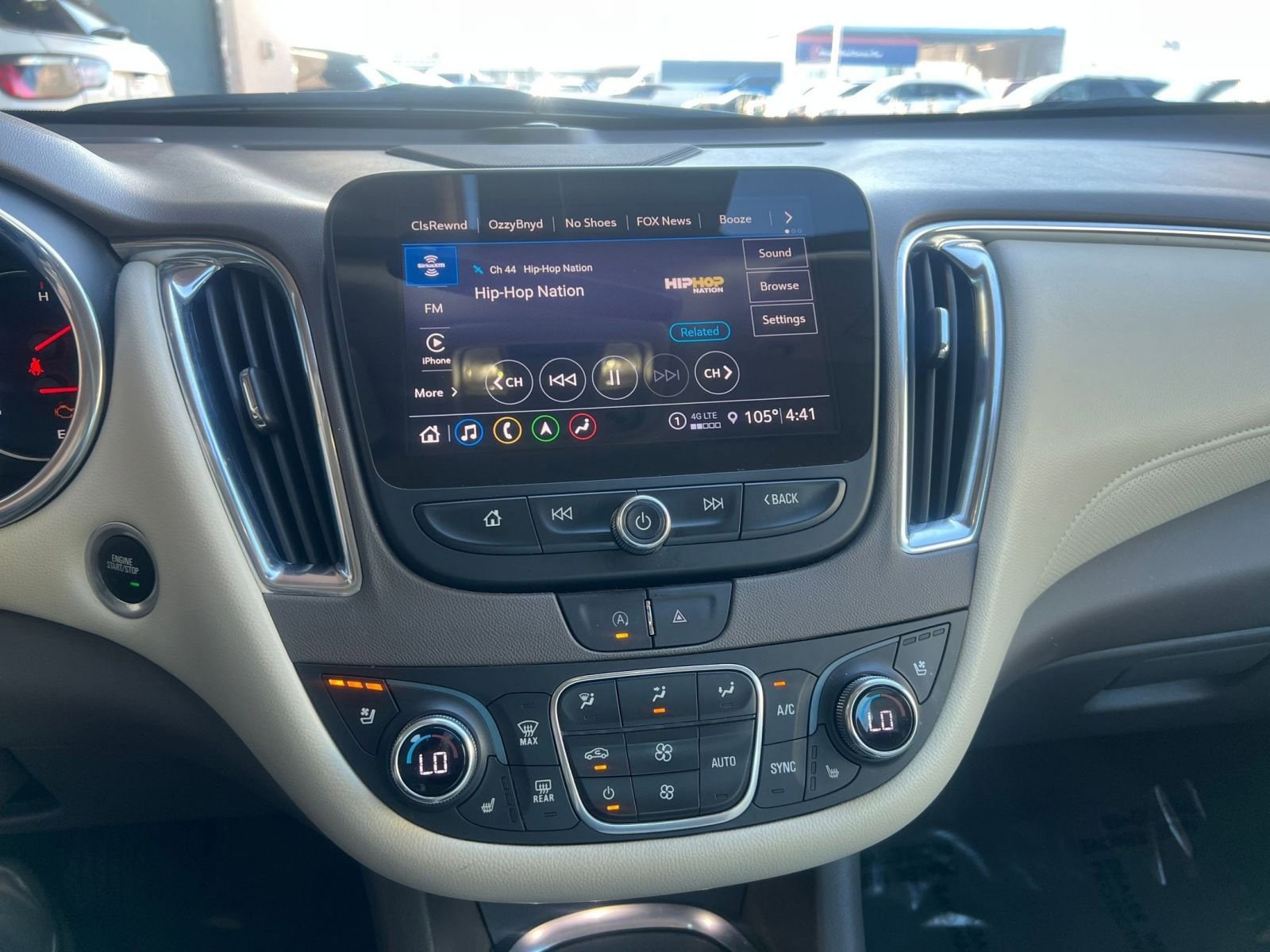 Thumbnail: 2024 Chevrolet Malibu - 21